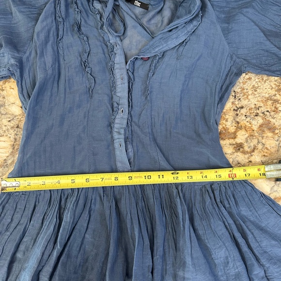 TFNC sz XSM lightweight blouse puff sleeves gauze light blue pleated skirt hem - Picture 7 of 9